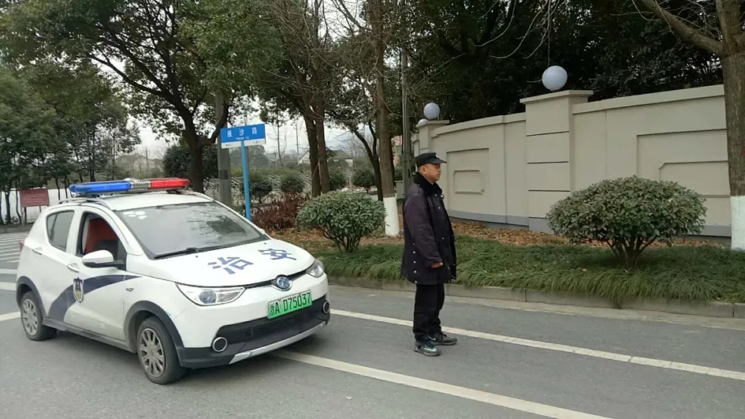 9-2.webp.jpg 9-2.webp.jpg