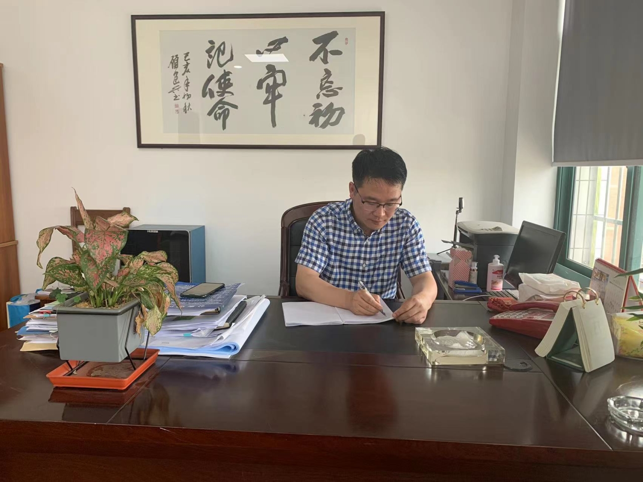 W020221120509003353890.jpg W020221120509003353890.jpg