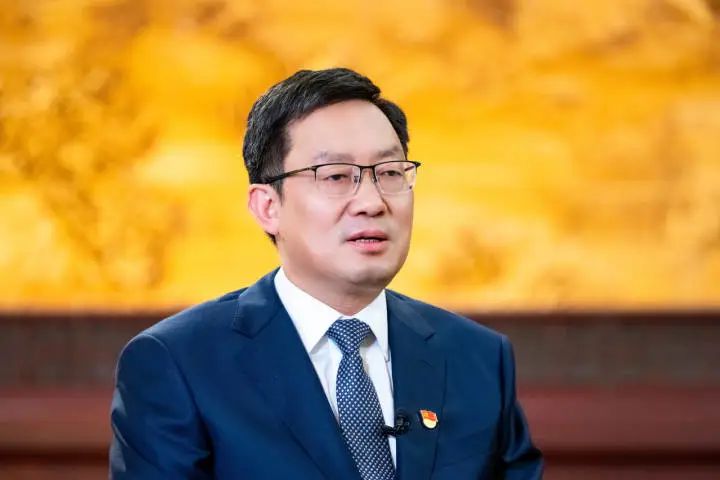 朱重烈：扛起高质量建设共同富裕现代化都市区的使命担当