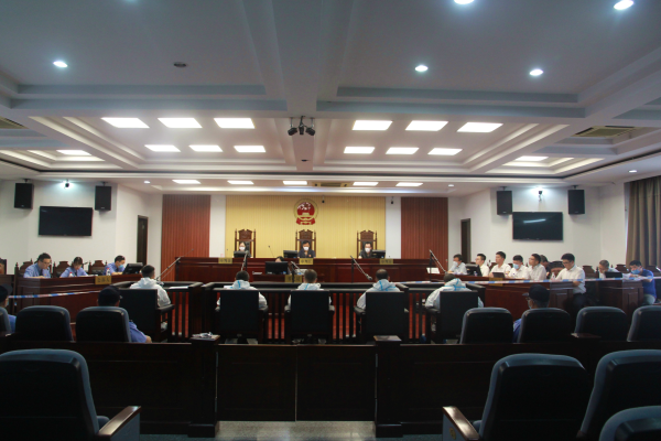 ​在时代考题中书写司法担当